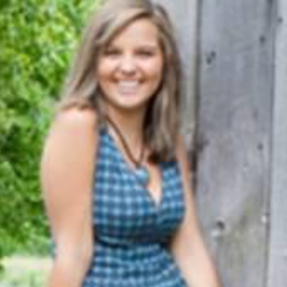 Meet your Posher, Therese Shoese